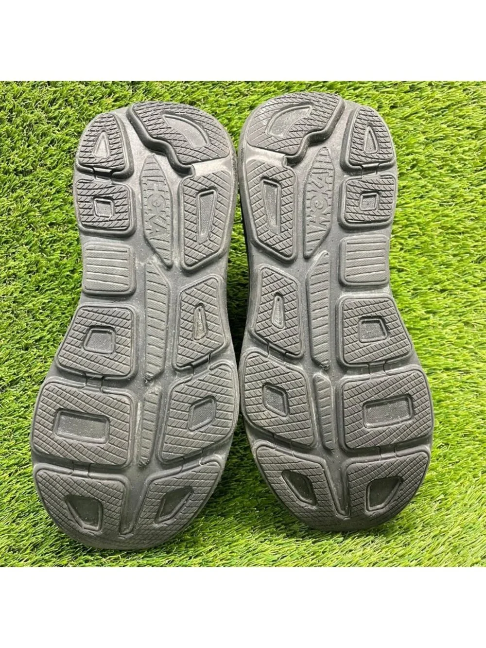 Hoka please review